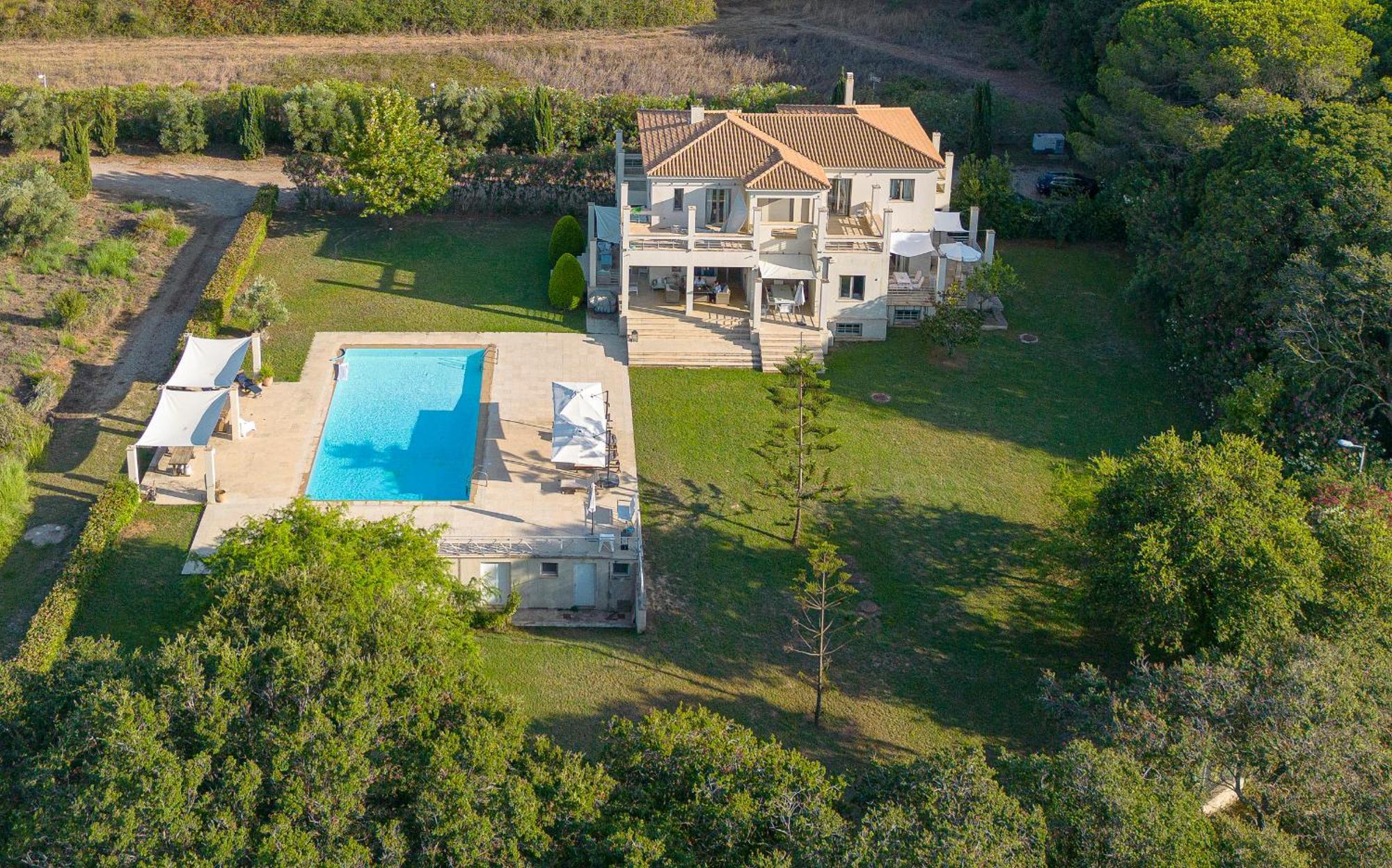 Villa Astoria *